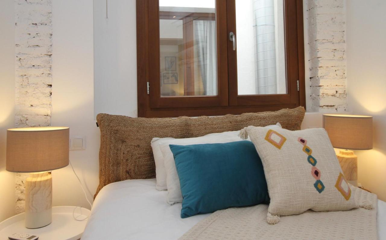 גרנדה Apartamentos Inside Centro מראה חיצוני תמונה